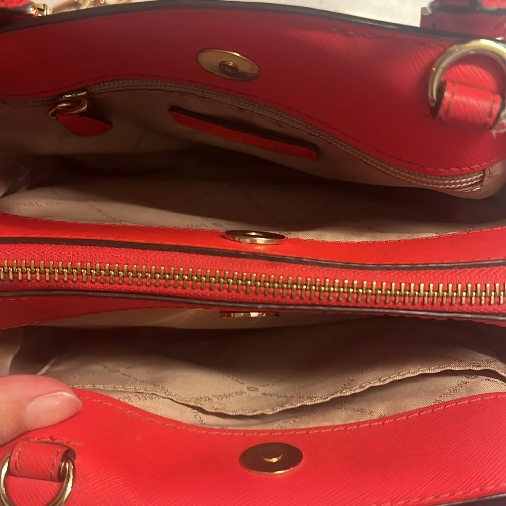 Michael Kors Purse - Picture 2 of 3